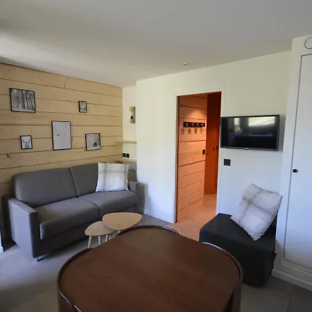 شقة Renove Au Pied Des Pistes Avec Balcon Et Cuisine Equipee - Fr-1-755-9 *